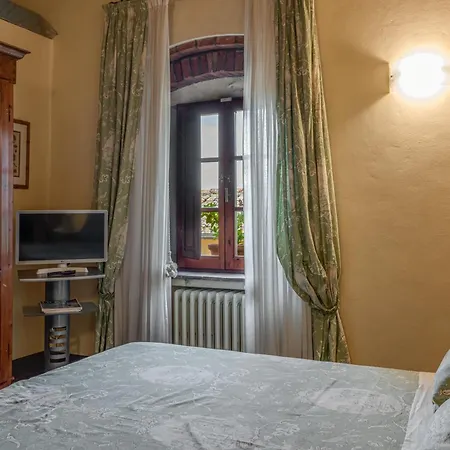 Panicale- Toscana Capraia e Limite